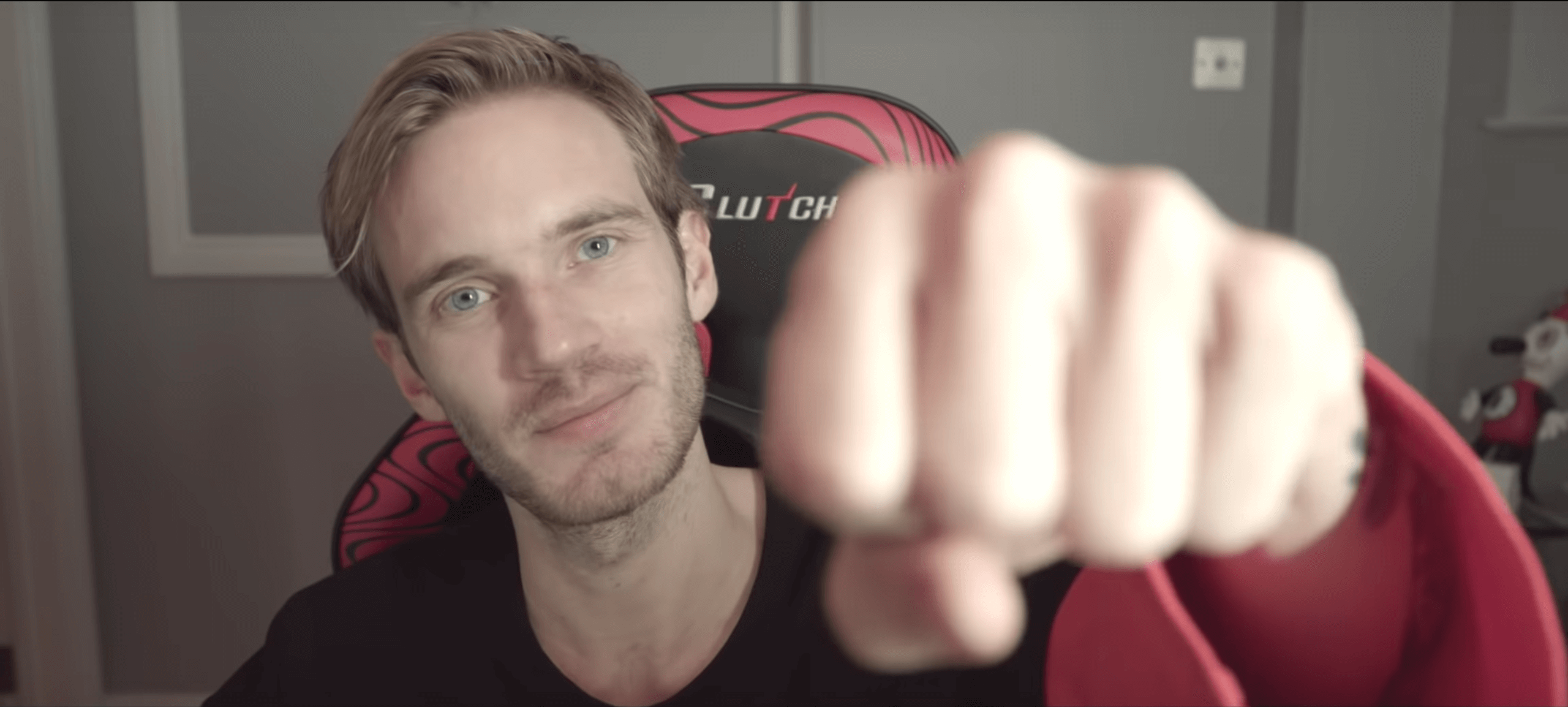 Pewdiepie loses to T-series in YouTube battle