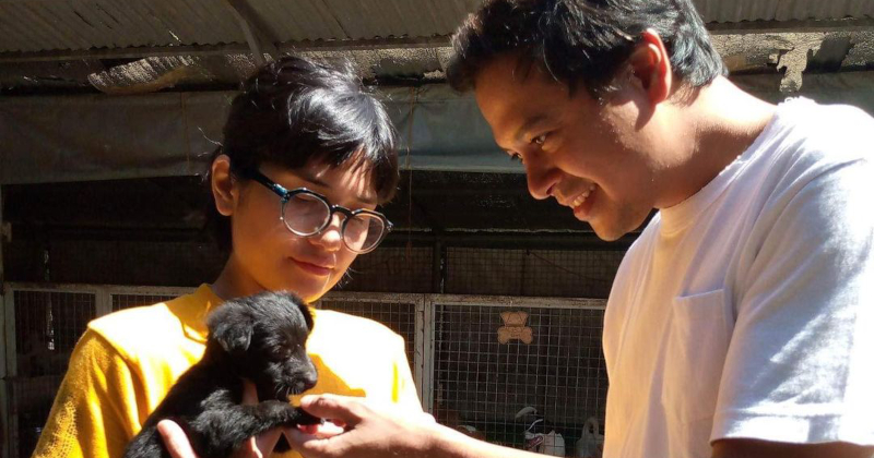 LOOK: John Lloyd Cruz and Isabel Santos Visit Pet Rescue Center - When ...