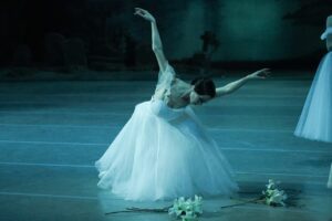 Ballet Manila’s Giselle to Feature Mariinsky Ballet Superstars Renata Shakirova and Alexei Timofeyev