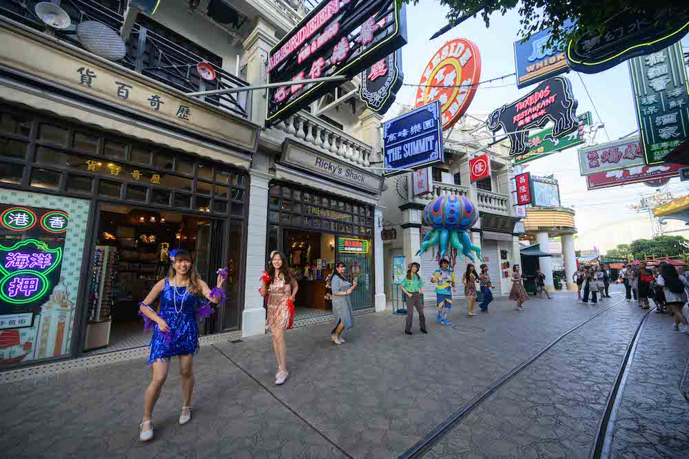 A Guide to Ocean Park Hong Kong: Animal Encounters, Thrilling Rides, Water Adventures, and a Whole Lot of Fun