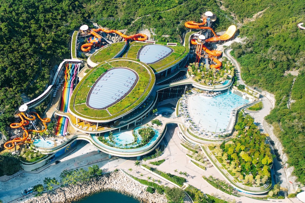 A Guide to Ocean Park Hong Kong: Animal Encounters, Thrilling Rides, Water Adventures, and a Whole Lot of Fun