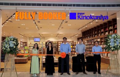 Fully Booked Kinokuniya