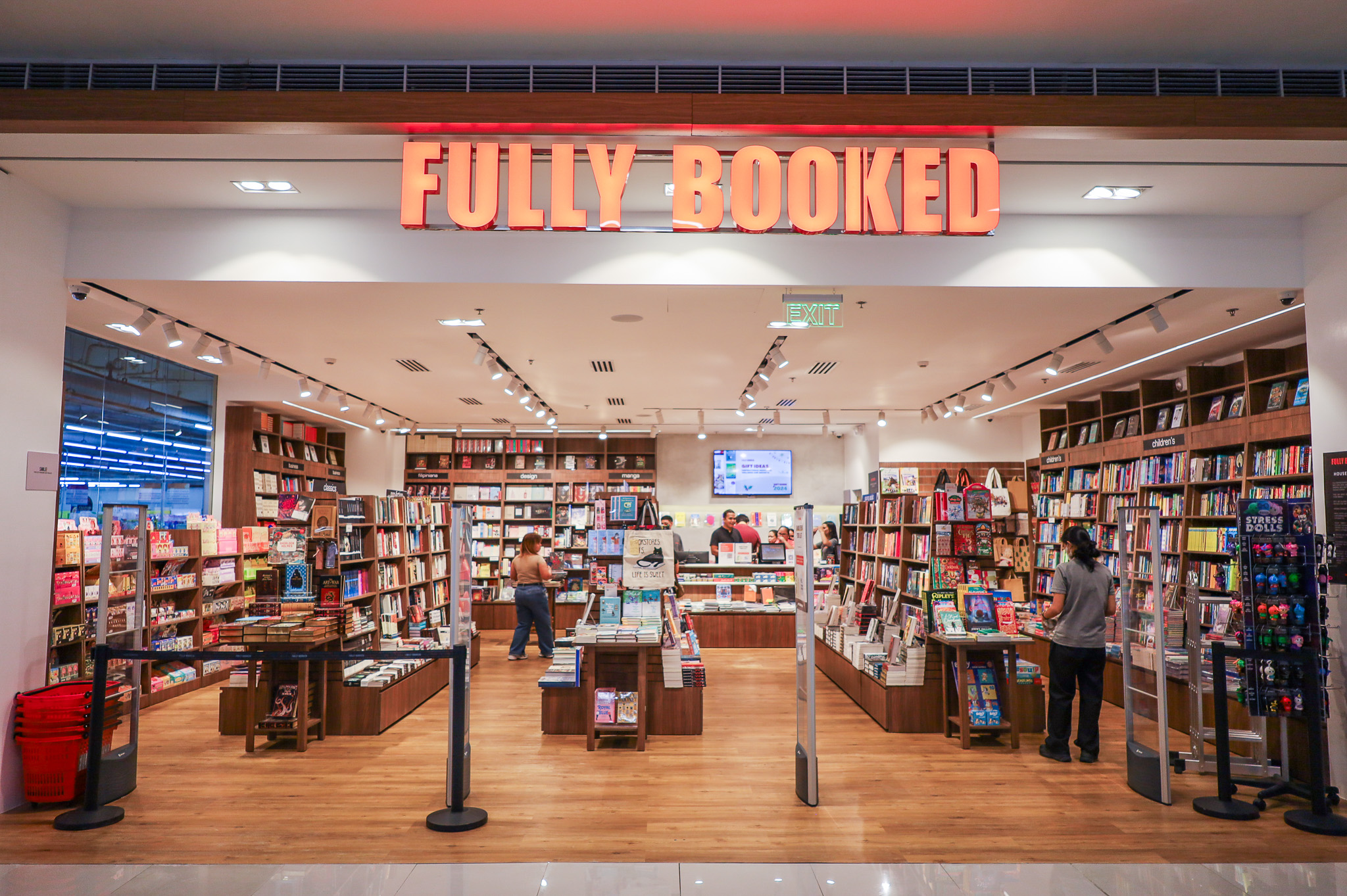 Fully Booked SM East Ortigas 8